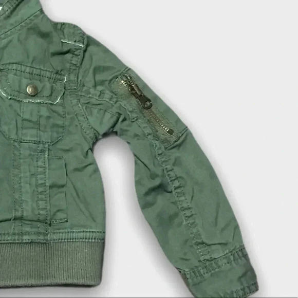 Place Green Zip Up  Jacket - Picture 2 of 5